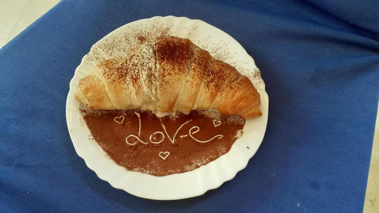 La Dependance Di Marcello Napoli Centro酒店 外观 照片